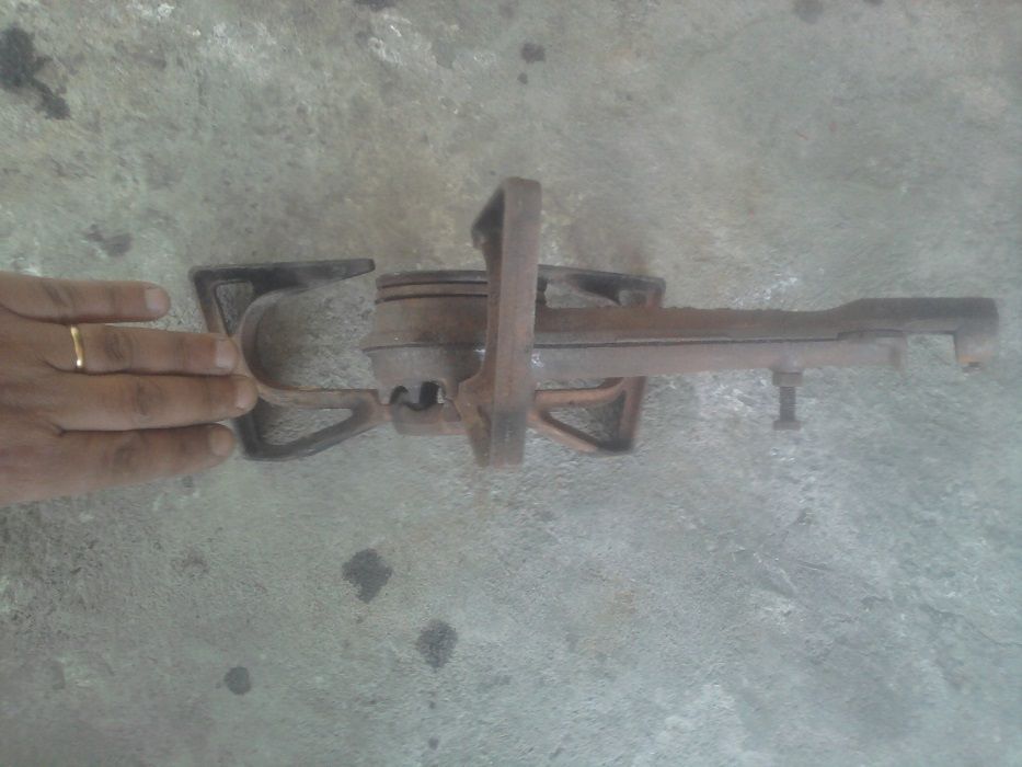 fugão antigo em ferro