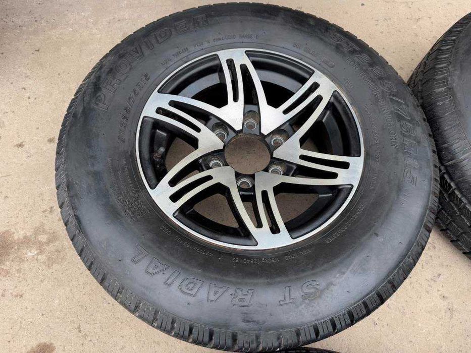 Диски R15 6x139.7 Ford Mazda Toyota шини 225/75R15