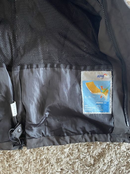 Жіноча спортивна куртка  McKinley Aquamax 5.4, 44 розмір
