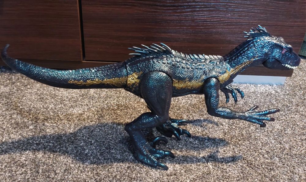 Dinozaur Indoraptor