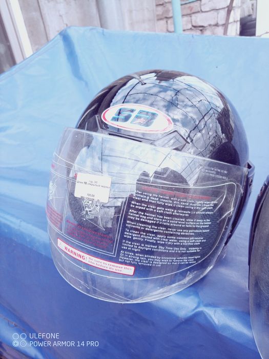 Мотошлем S,M 55-56, 57-58