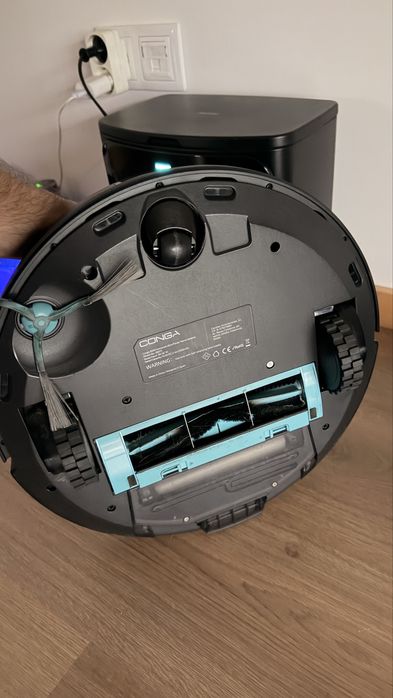Cecotec Conga 8290 com base de auto-esvaziamento + 8 sacos extra