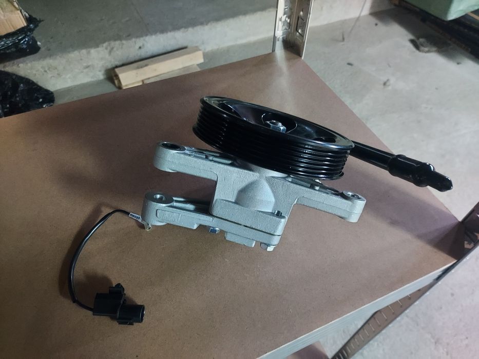 Насос гідро підсилювача,гидроуселителя,ГУР kia Hyundai 1.6 бенз G4FC