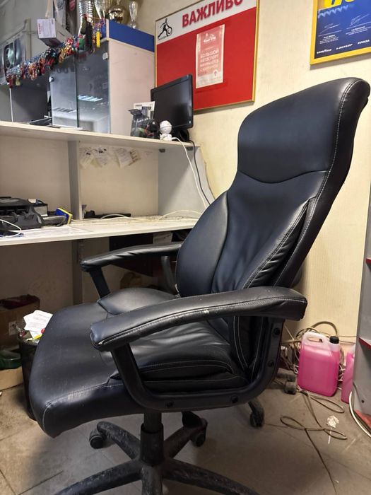 Компьютерное кресло