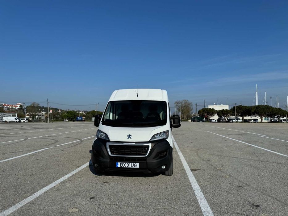 Peugeot Boxer 2.2 BlueHDi 140cv 333 L2H2 GPS/AC