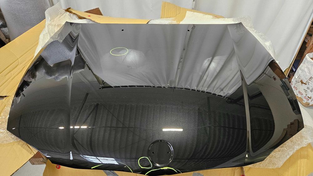 BMW E81 E82 E87 E88 04-13 Maska 475 Uszkodzona