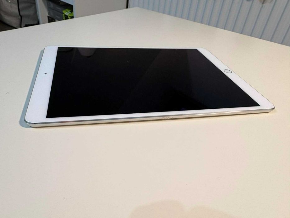 iPad Tablet Apple Pro 10.5-inch 64gb silver