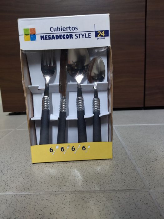 Conjunto de talheres