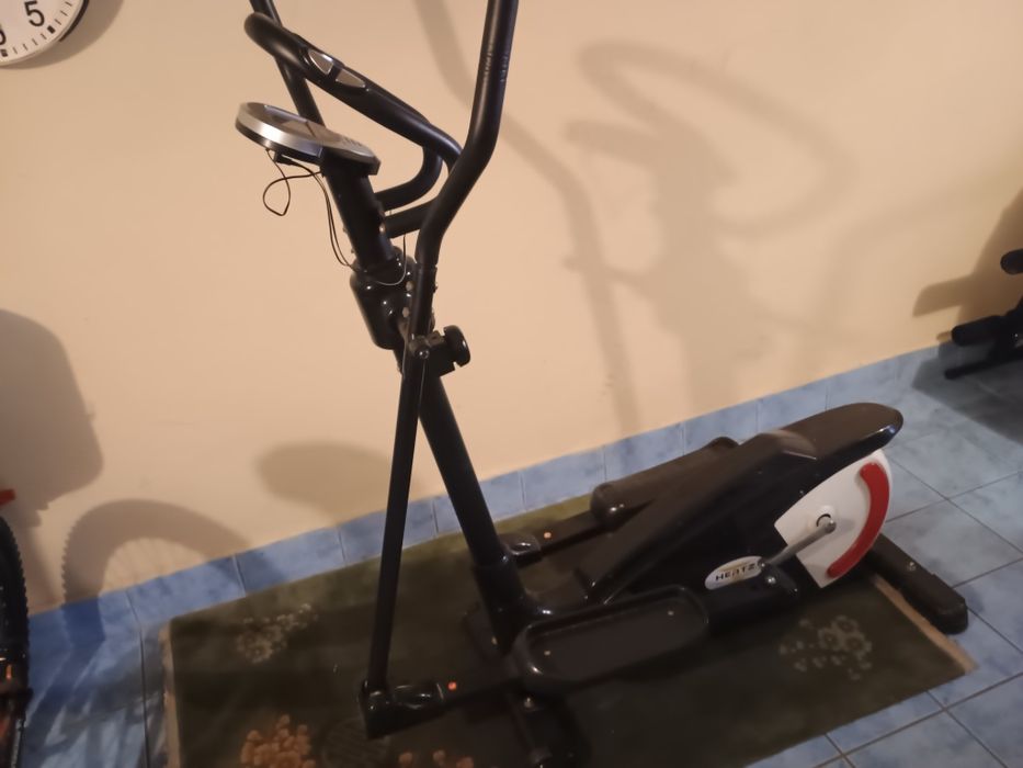 Orbitrek firmy Hertz