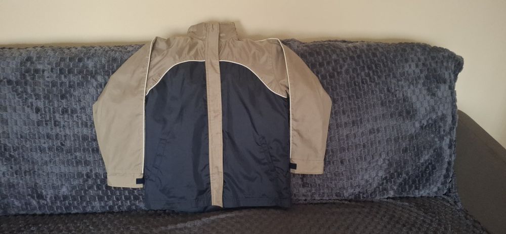 Kurtka deszczowa/wiatrówka