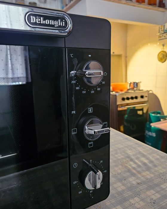 Mini-forno eléctrico DeLonghi