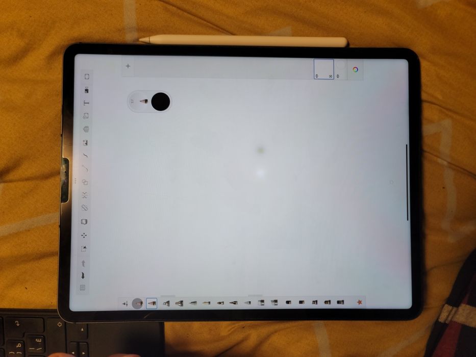 Ipad pro 12,9 2021 M1 128gb wi-fi+LTE + Apple pencil + magic keyboard