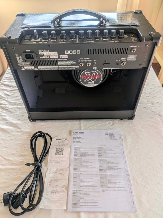 Boss Katana 50 Gen3-Novo modelo- 2h de uso) – Fatura/Garantia 3A