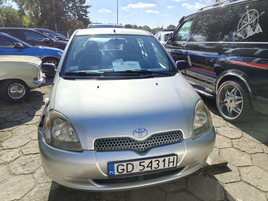 TOYOTA YARIS niezawodne auto opłaty sprawna