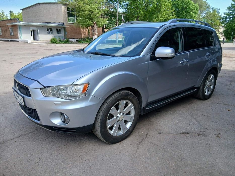 Продам Mitsubishi Outlander