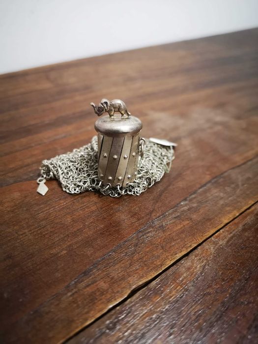 PRATA | Bolsa Porta moedas elefante | Arte Nova