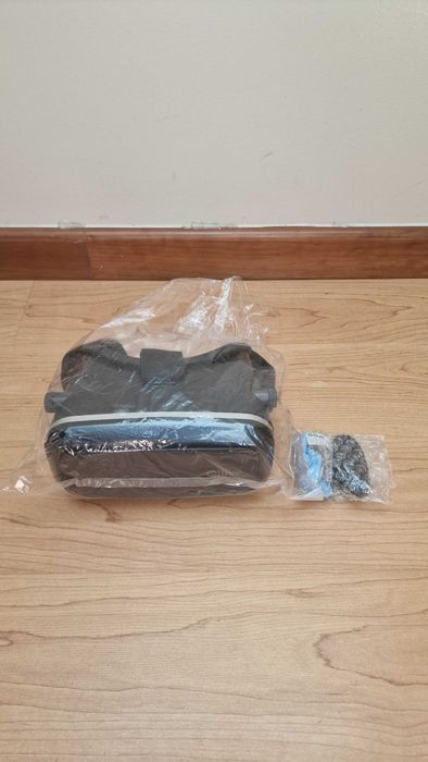 Qilive Q.4146 – Headset VR c/ comando remoto – Nunca Usado