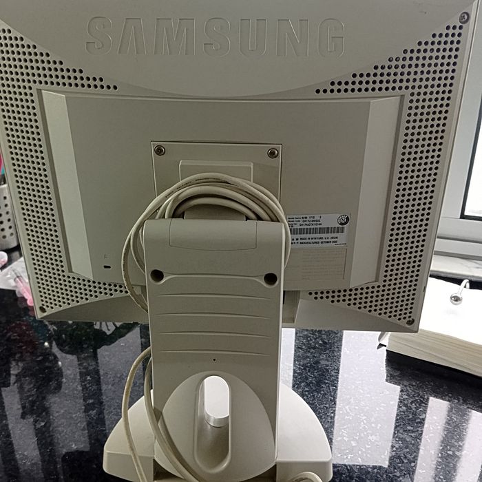 Ecrã PC Samsung 17 polegadas