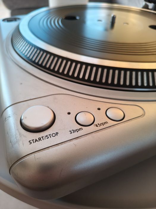 Gramofon Vestax PDX 2000 MK2