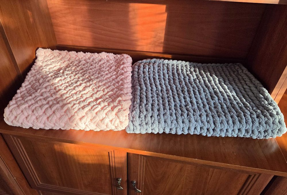 Пледи дитячі плюшеві