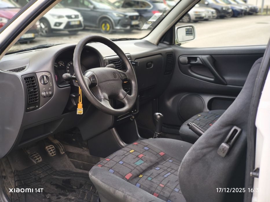 VW polo 1.0 gasolina apenas 2 donos