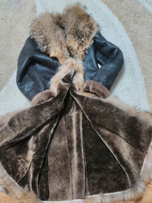 продаеться дубленка