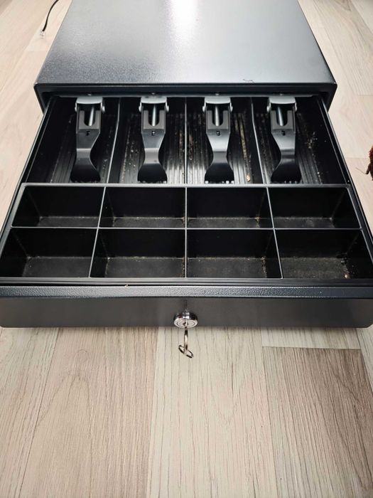 Szuflada kasowa do kasy