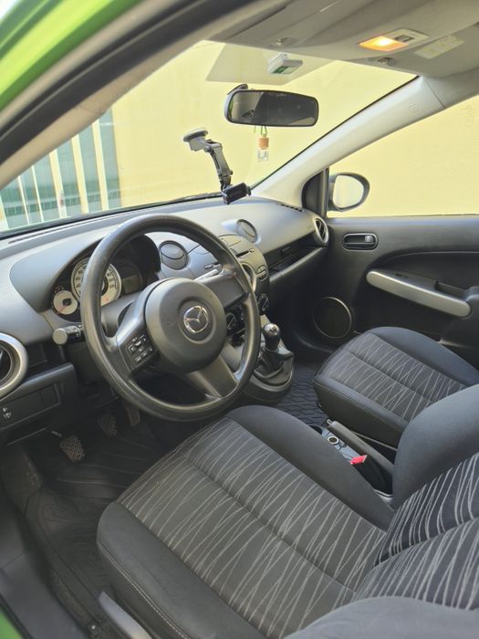 Vendo mazda 2 2008