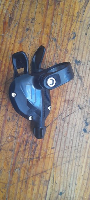 Material novo  retirado  de bicicleta  nova