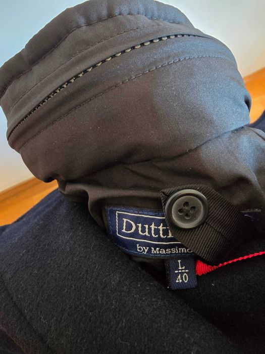 Vendo sobretudo azul-marinho Massimo Dutti,  tamanho L/40, bom estado