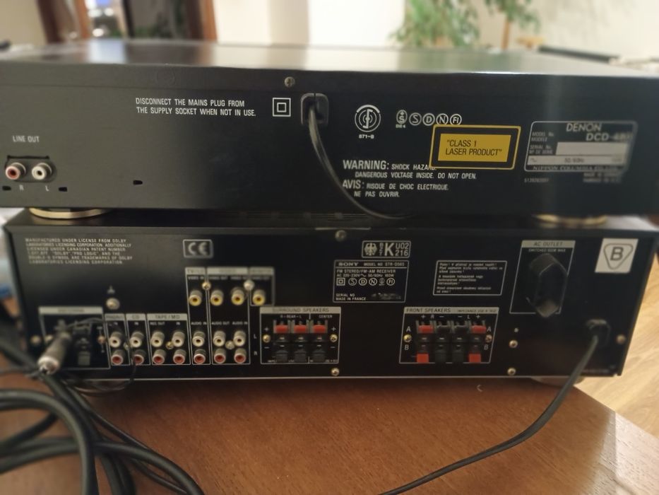Sony - amplituner
 model STR - D565