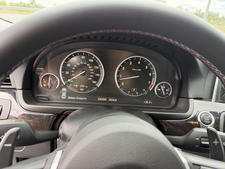 BMW 535i F10 • 2014 рік • 3.0 бензин (306 к.с.)