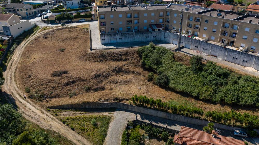 4 terrenos para construção, em Sobreira, Paredes. *1 RESTANTE*