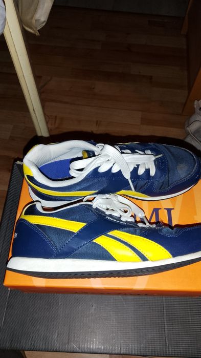 Buty  Reebok żółte 37