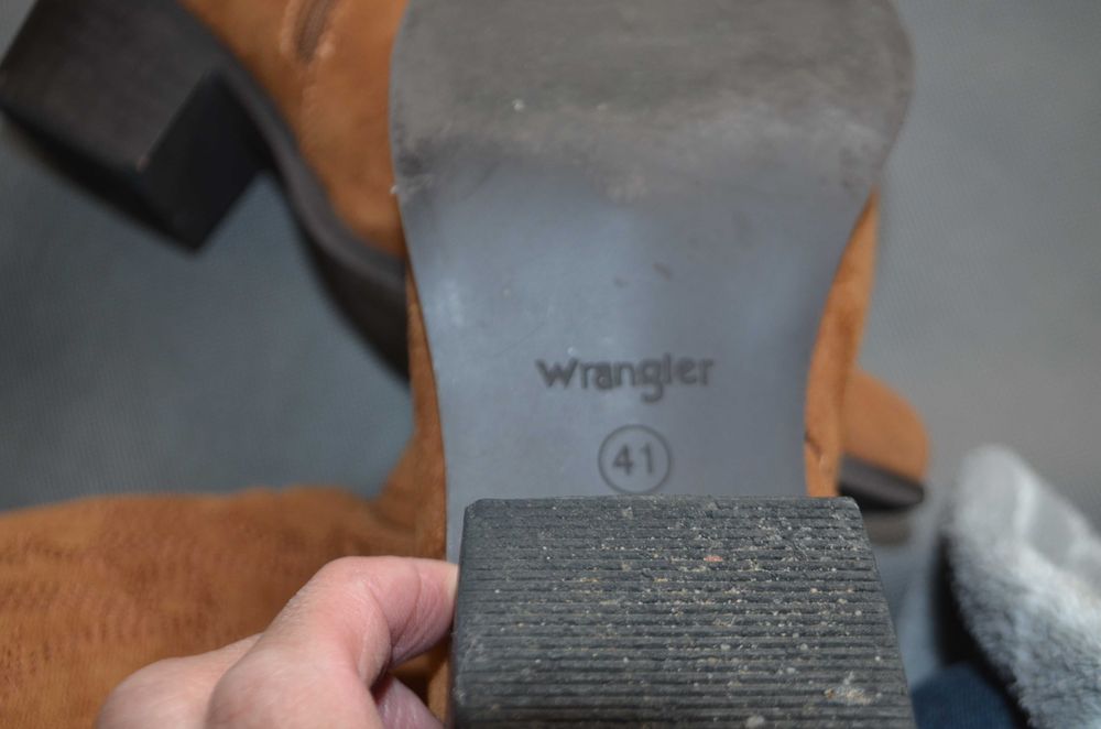 Buty kowbojki rude Wrangler 41