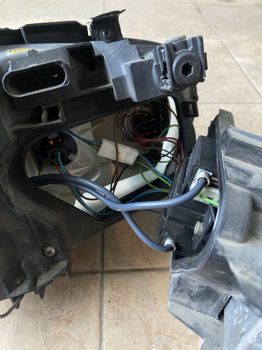 otica xenom golf 4