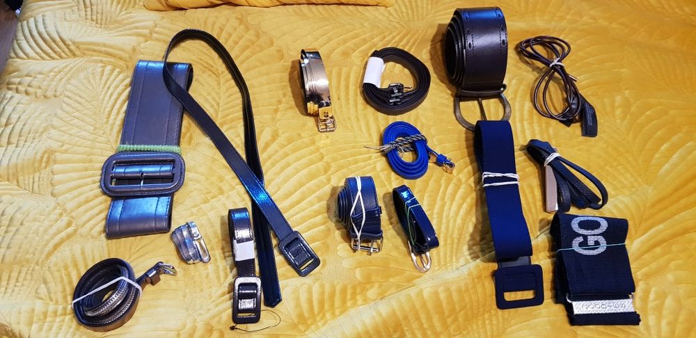 Pasek do spodni spódnicy czarny skórzany eco klamra czerwony złoty bra