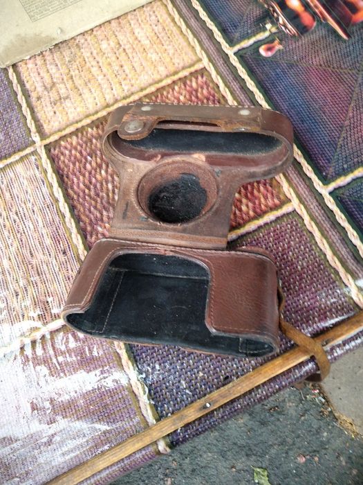 Продам кожаный чехол от фотоаппарата