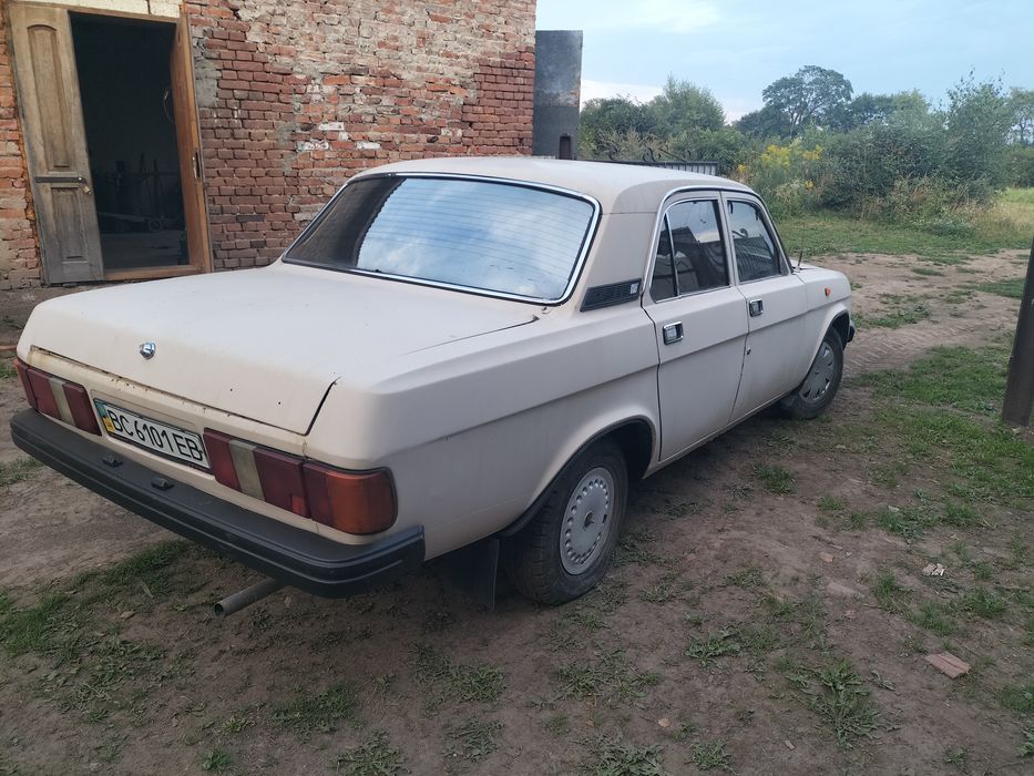 Волга 31029 1993