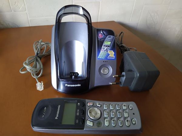 Продам телефонный аппарат радиотелефон Panasonic KX-TCD25UA F б/у