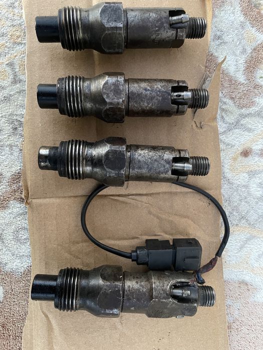 Форсунки для рено кенго 1.9 простий дизель