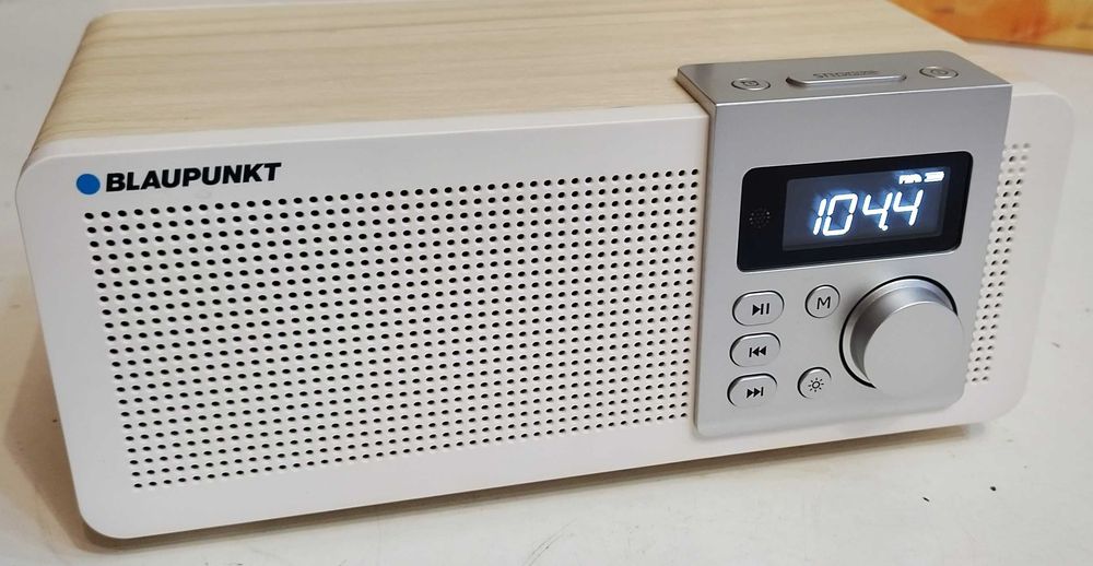 Radio FM , BT , USB  firmy Blaupunkt PP14BT