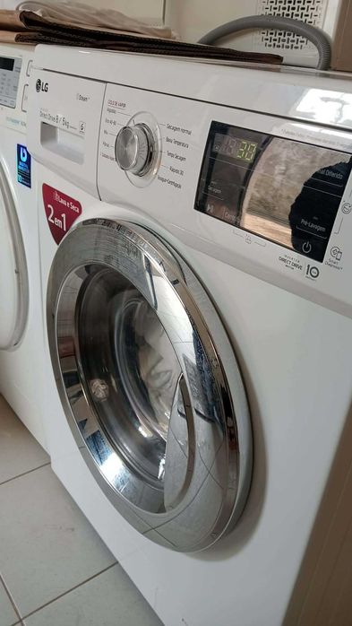 Máquina de lavar e secar LG