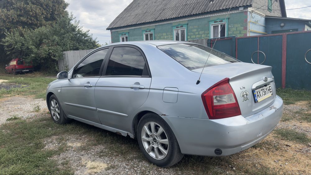 KIA CERATO 1,6 .2006