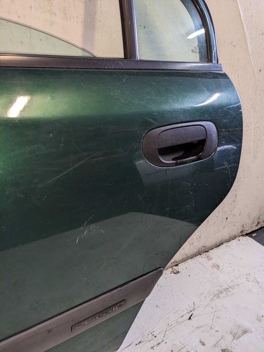 Mitsubishi Carisma Drzwi Lewe Tylne Lewy Tył