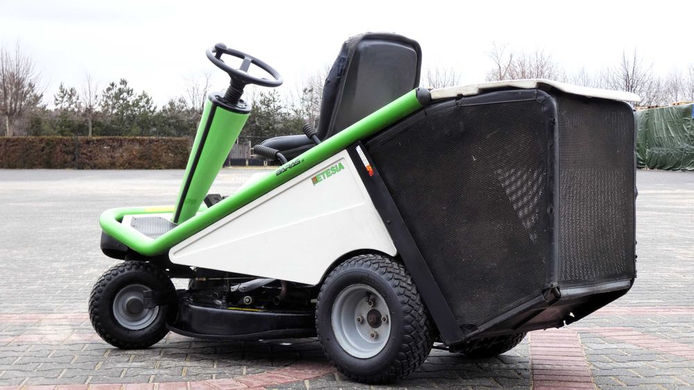 Traktor kosiarka Etesia Hydro 80 Kawasaki 2 Cylindry (260215.6) Baras