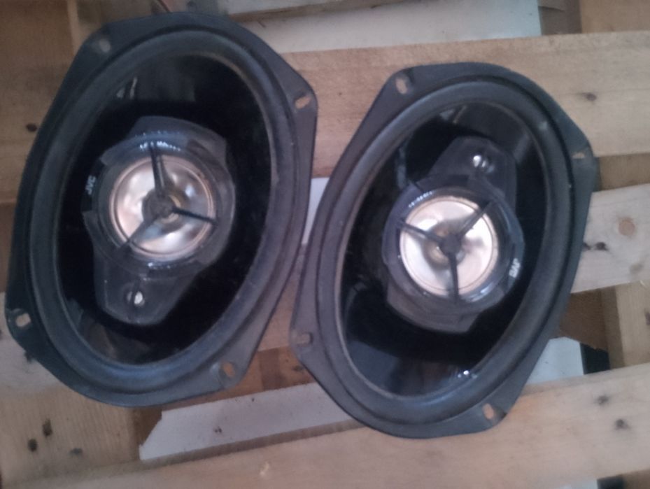 Автомобільні колонки