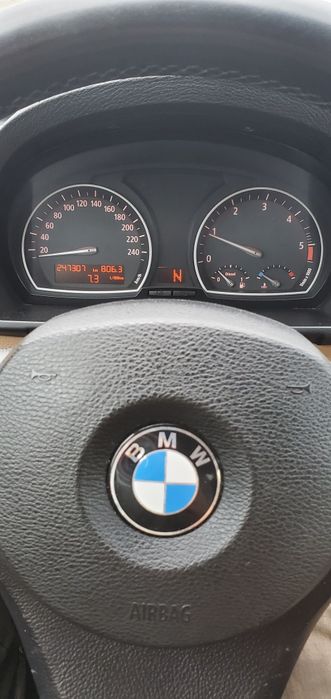 BMW  X3 2.0 дизель