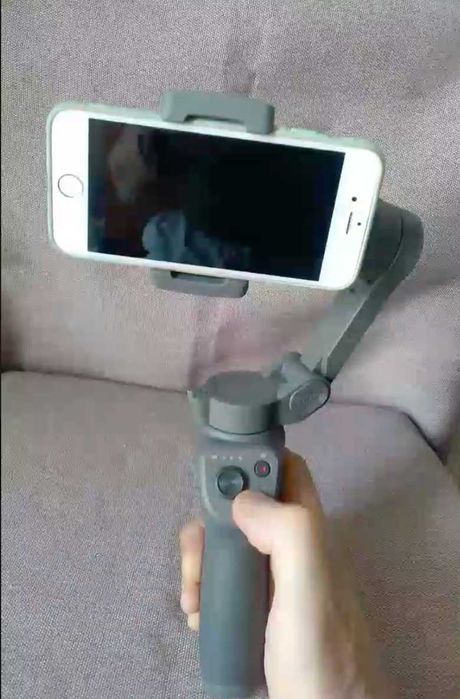 Продам стабілізатор DJI Osmo Mobile 3