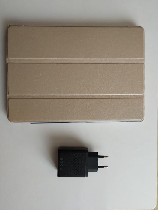 Планшет Pixus Joker 4/64GB Gold FHD LTE